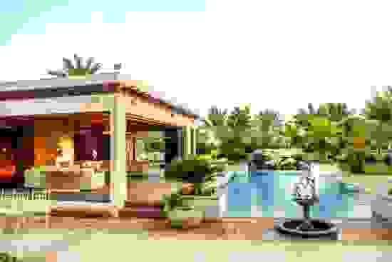 29122015045918jas-outdoor-4.jpg