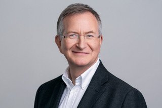 prof.-dr.-arndt-rolfs-ceo-arcensus-gmbh.jpeg