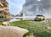 Italian Dubai Expat Brings Back to Life a 1984 Truck and Travels Solo to Salalah!